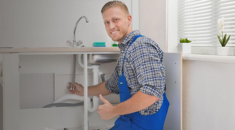 Expert burst pipe repair services in Bascom, FL